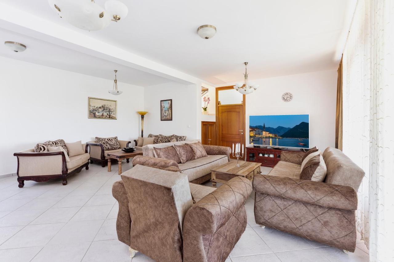 Villa Forest Kotor Buitenkant foto
